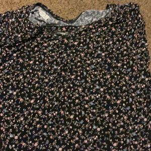 Floral tee